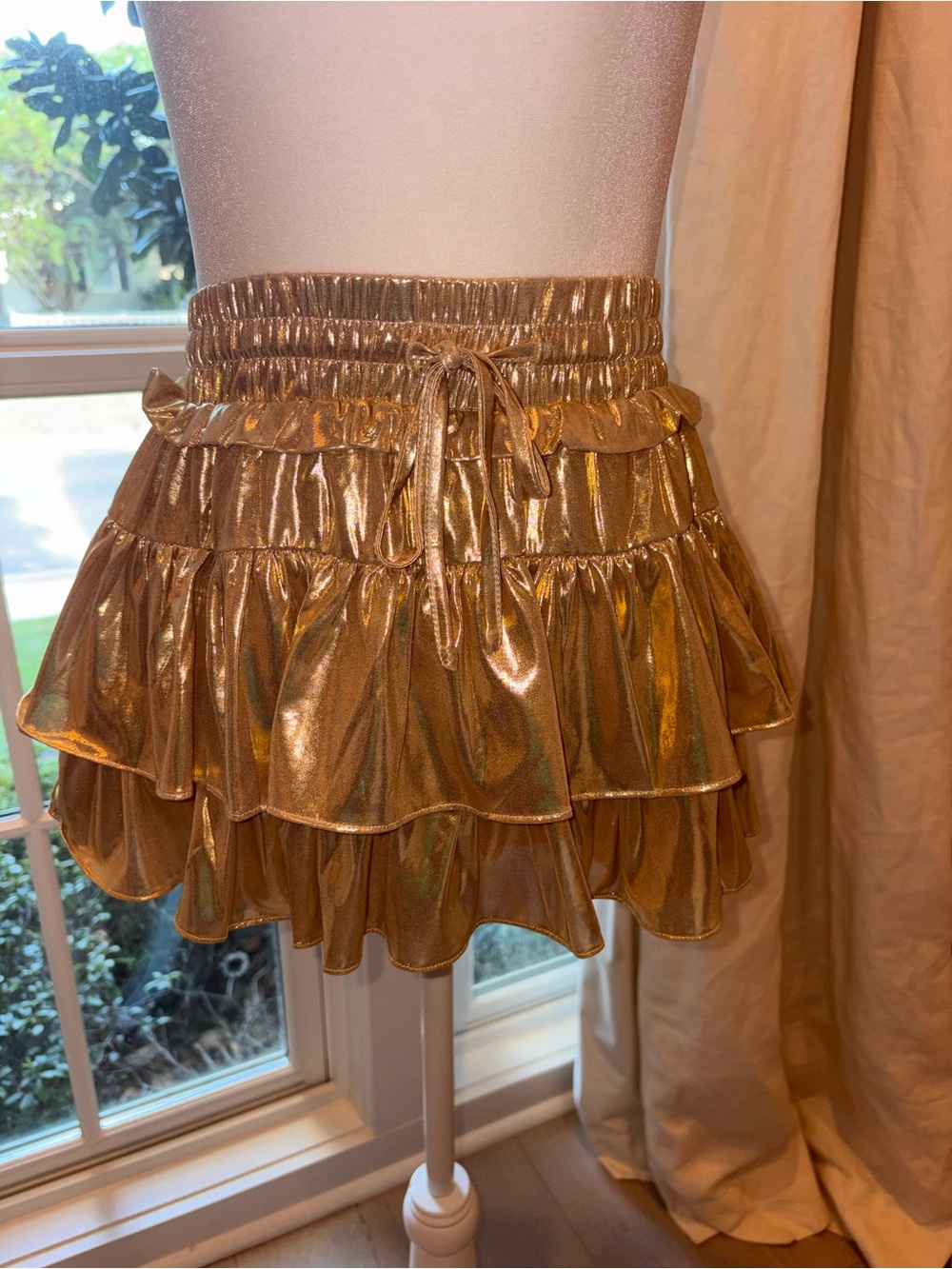 Metallic Gold Ruffle Mini Skirt - Gold